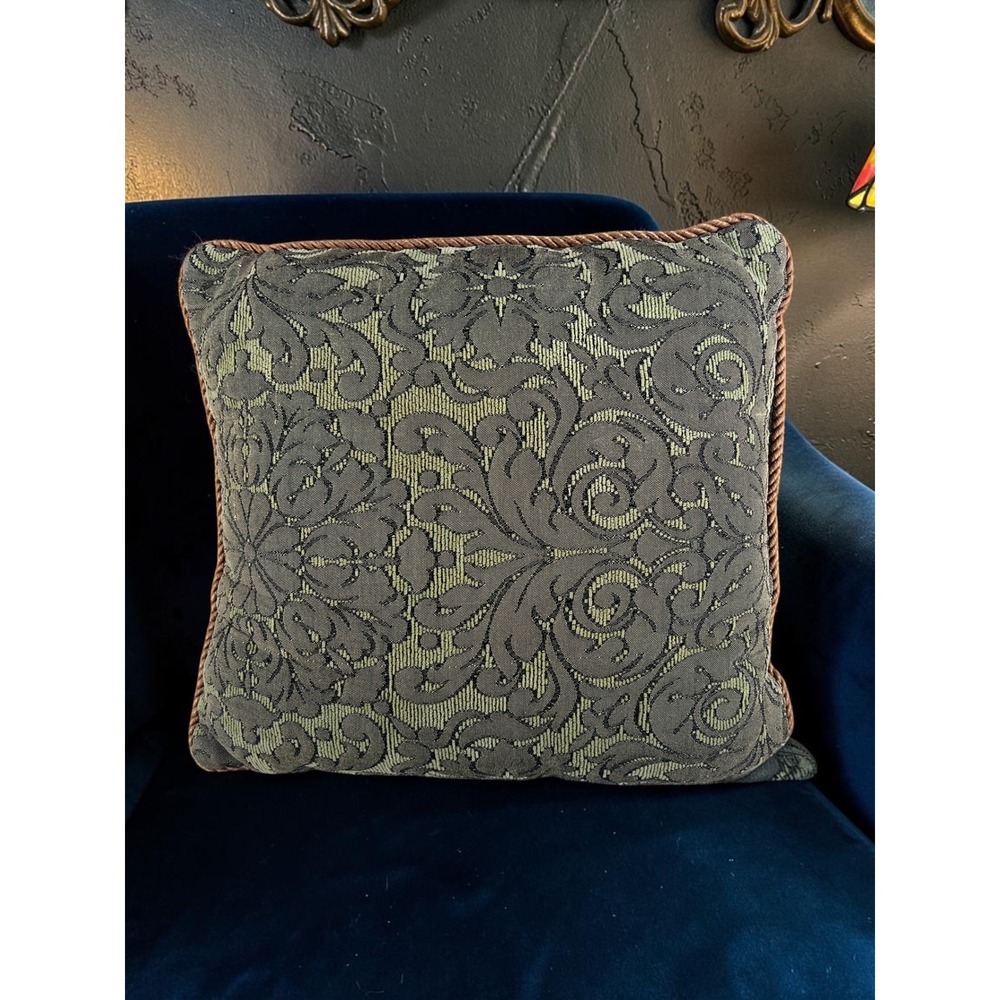 Vintage Damask Throw Pillow Green Tapestry English Manor Cottage Gothic Decor - Picture 4 of 7